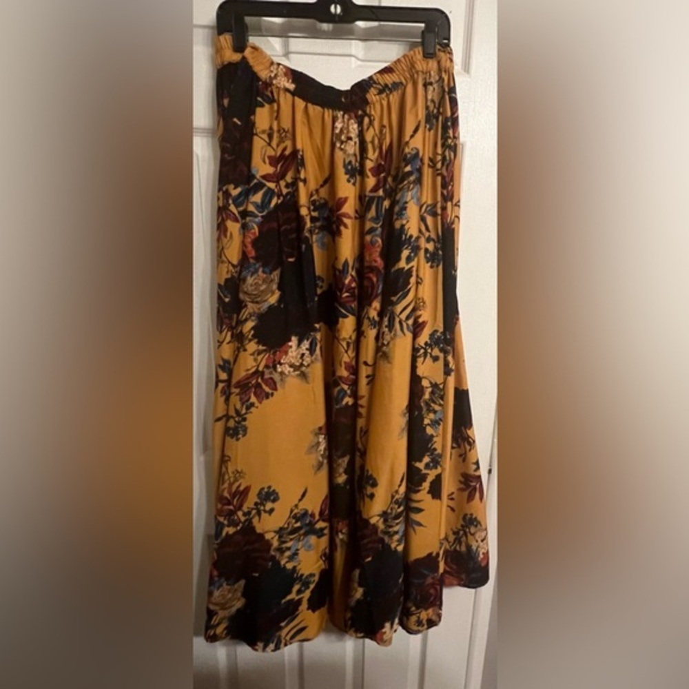 Mlle Gabrielle A-Skirt with split Size 2x